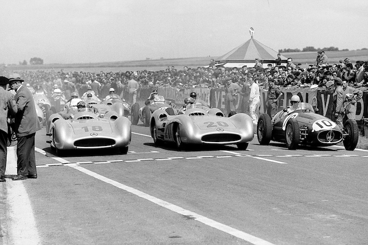 Das erste Formel 1-Rennen für Mercedes-Benz, in Reims 1954