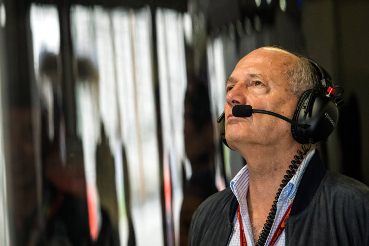 Ron Dennis: «Ich möchte sehen, wie es Jenson Button in vier Monaten geht»