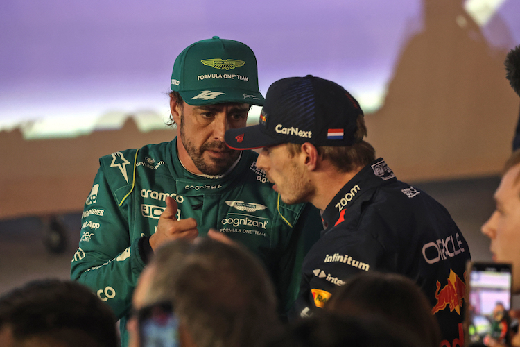 Max Verstappen ist überzeugt: Fernando Alonso verfügt über einen wichtigen Vorteil, wenn er im Cockpit sitzt