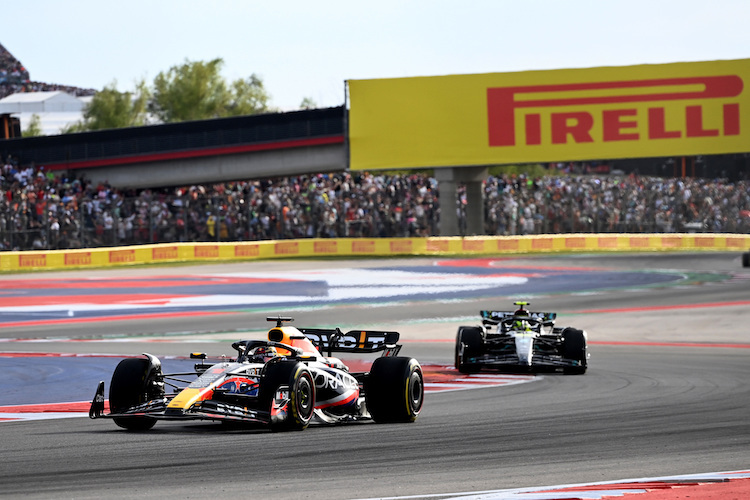 Max Verstappen vor Lewis Hamilton in Texas