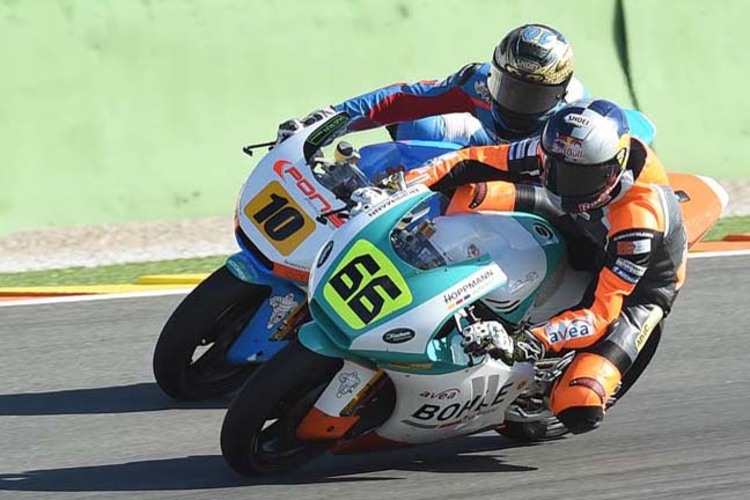 Spanische Moto2-Meisterschaft 2014 in Valencia: Florian Alt (66) gegen Jesko Raffin 