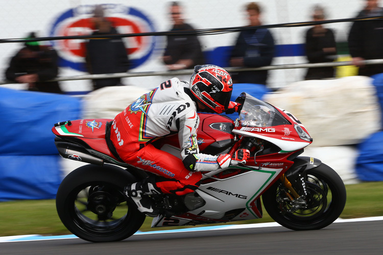 Leon Camier und MV Agusta sind in Donington schnell unterwegs