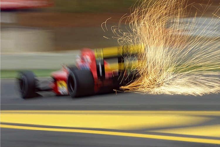 Die Tifosi wussten: Wenn Nigel Mansell in den Ferrari steigt, gibt es Feuerwerk