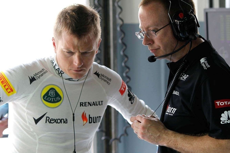 Kimi Räikkönen und Mark Slade 2013 bei Lotus