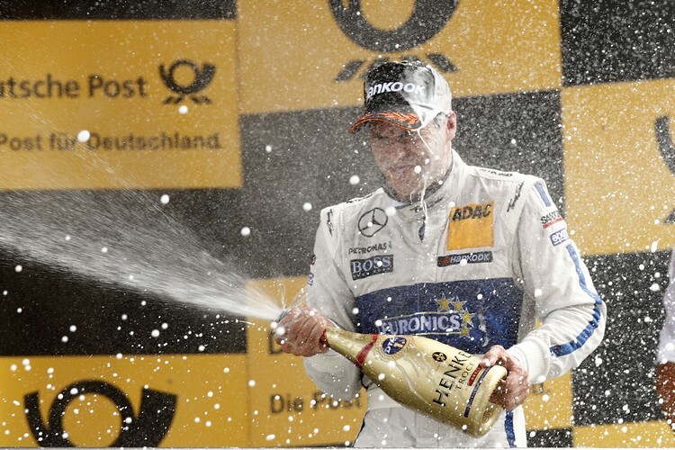 Champagner für den Sieger