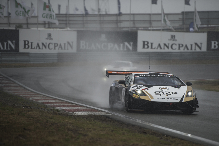 Bleekemolen und Proczyk siegen im Regen von Zandvoort