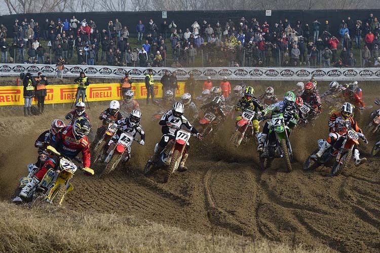 Der Start zum ersten MX1-Lauf