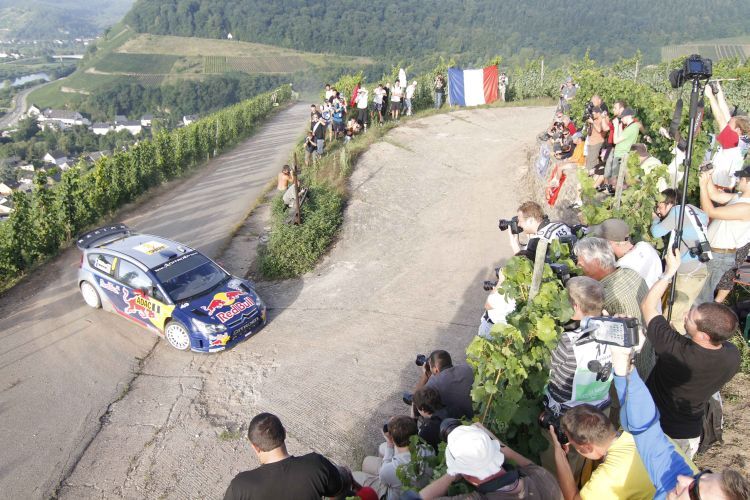 Sébastien Loeb 2010 in den Mosel-Weinbergen