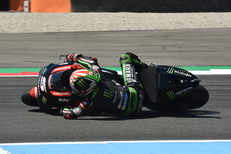 Im FP 2 verlor Johann Zarco kurz die Kontrolle über das Vorderrad