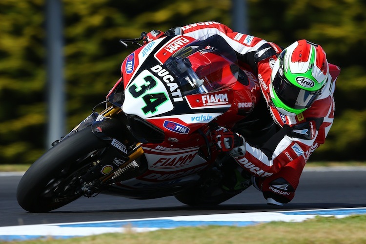 Davide Giugliano war bei Tests der schnellere der beiden Ducati-Piloten