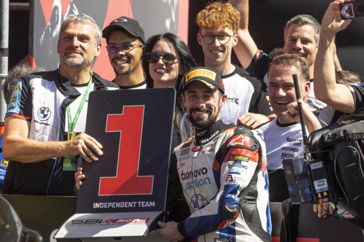 Dass er noch einmal ein Schild mit der Nummer 1 halten würde, war für Eugene Laverty überraschend