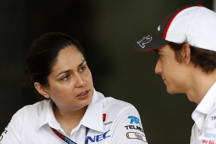 Monisha Kaltenborn mit Esteban Gutiérrez