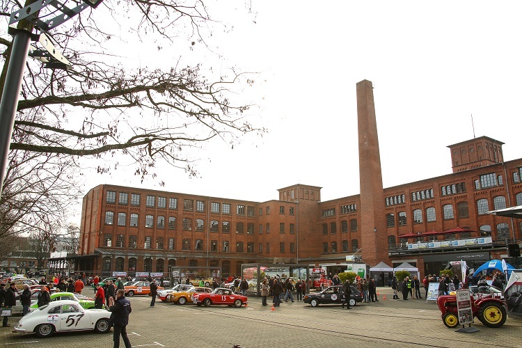 Die Teilnehmer in der Klassikstadt Frankfurt