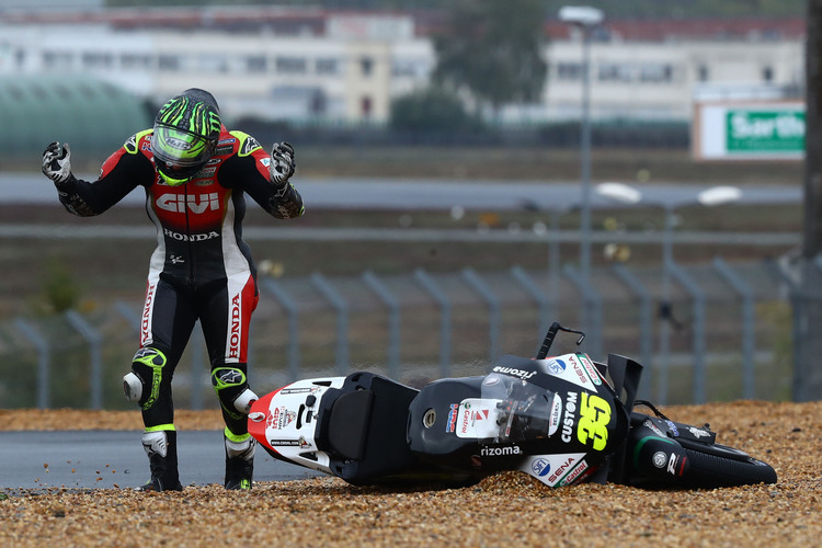 Cal Crutchlow nach seinem Crash in Frankreich