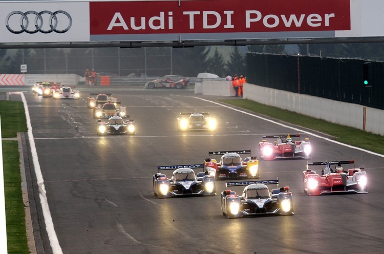 Audi und Peugeot kämpfen in Spa bereits einen Tag früher