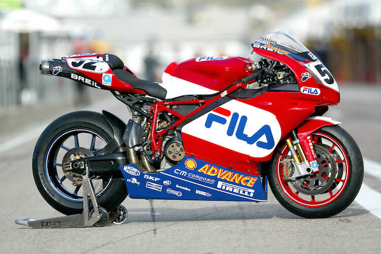 Die Ducati 999 F04 von James Toseland
