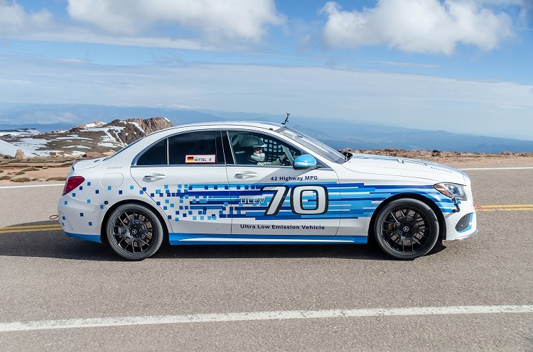 Uwe Nittel im Mercedes C300d 4matic am Pikes Peak