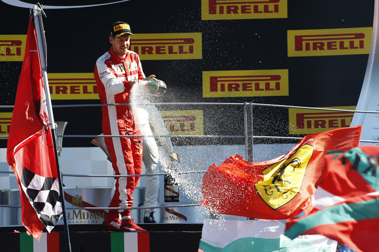 Sebastian Vettel genisst die Monza-Stimmung