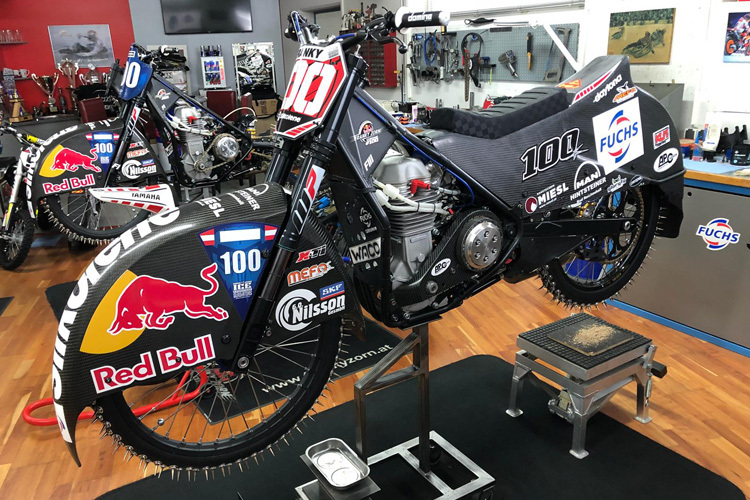 In der Red Bull Ausstellung in Sinsheim darf das Bike von Franz Zorn nicht fehlen