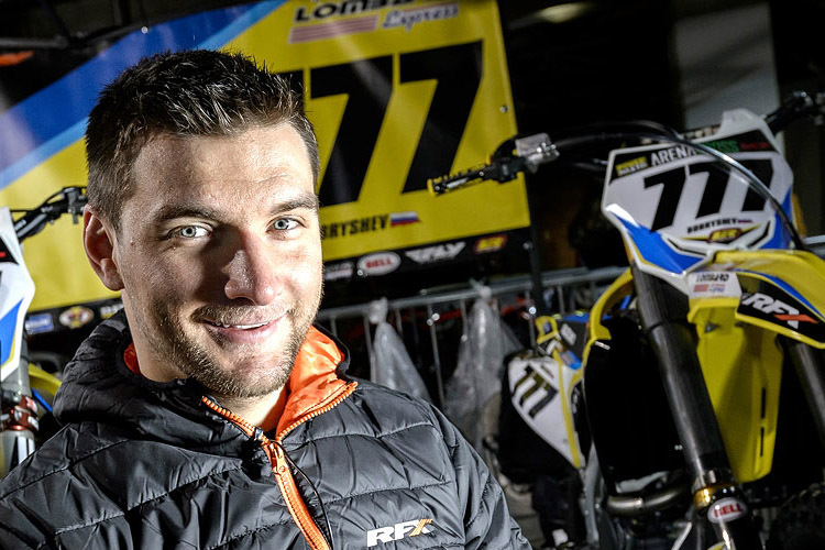 Evgeny Bobryshev startet in Großbritannien auf Suzuki, in der WM auf KTM