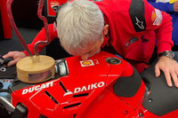 Gigi Dall'Igna liebkoste die Desmosedici von Jack Miller