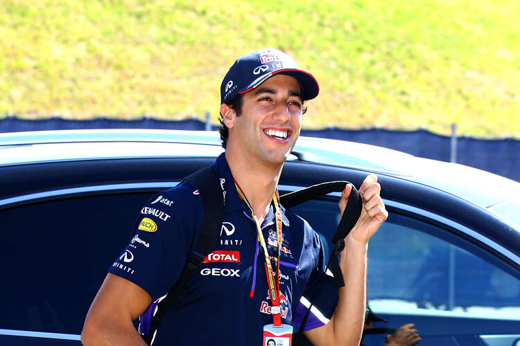 Daniel Ricciardo fährt zuversichtlich nach England