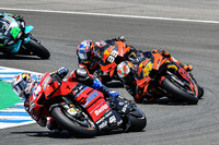 Starkes Debüt: Brad Binder (33) in der Anfangsphase hinter Dovizioso und Pol Espargaró, dahinter Morbidelli