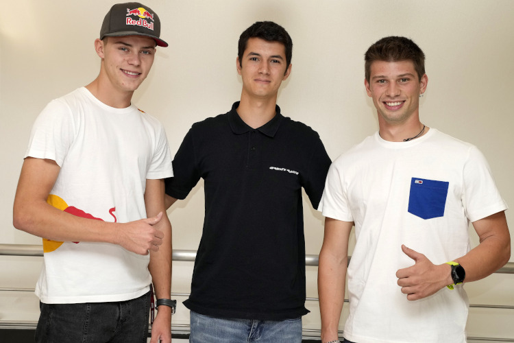 2022 ein Team: Filip Salac, Luca Gresini und Alessandro Zaccone 