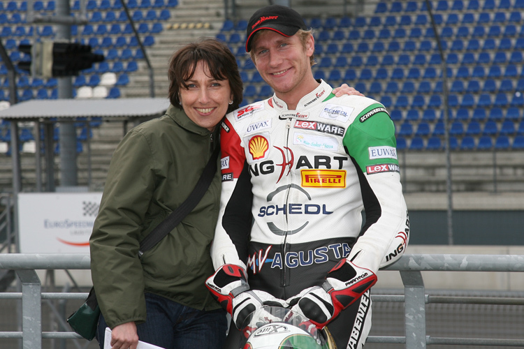 Eismann (re.) und Speedweek-Mitarbeiterin Esther Babel