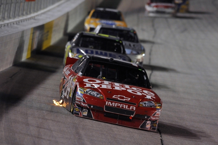 Tony Stewart feierte in Atlanta seinen ersten Saisonsieg