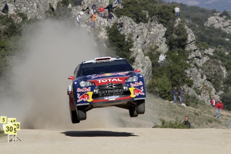 Loeb im Anflug auf den fünften Itlalien-Sieg