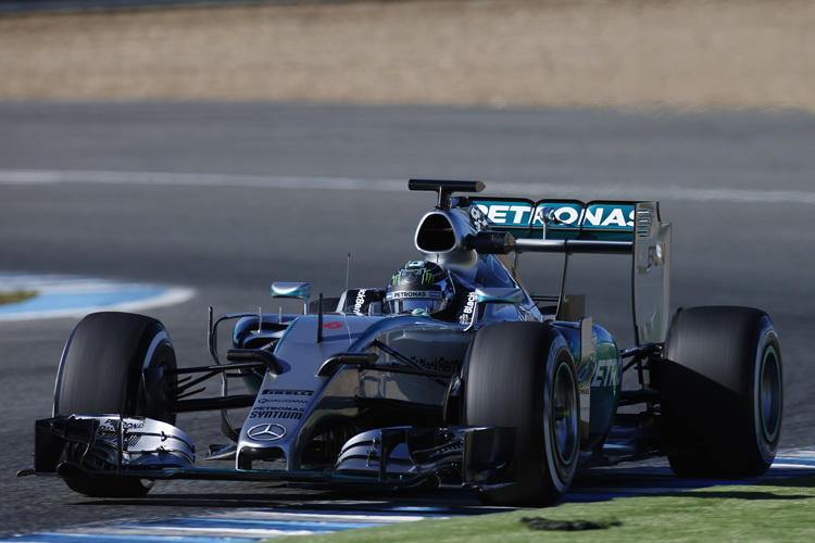 Nico Rosberg mit dem neuen Silberpfeil in Jerez