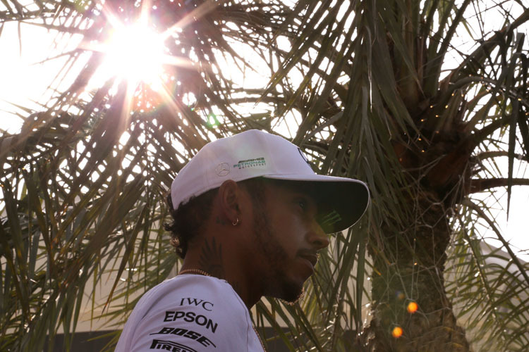 Shanghai-Sieger Lewis Hamilton ist bereit für die Wüstenhatz