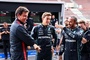 Toto Wolff mit George Russell und Lewis Hamilton