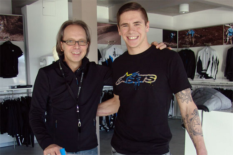 Managing Director Markus Storck mit MotoGP-Pilot Scott Redding