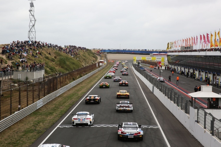 GT3-Action in den Dünen: Zandvoort bietet immer eine tolle Motorsport-Kulisse