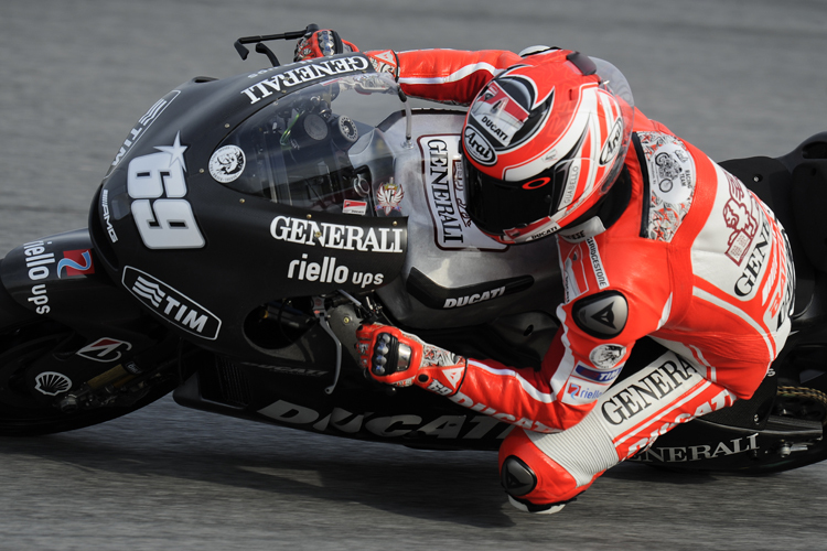 Nicky Hayden testet in Sepang