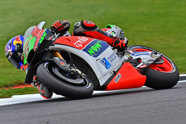 Stefan Bradl in Silverstone auf der Aprilia RS-GP 16