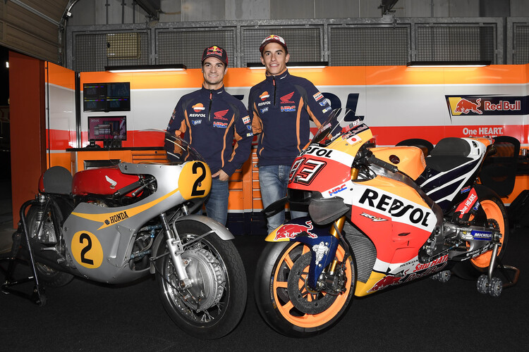 Honda RC181 und Honda RC213V, mit Pedrosa und Márquez