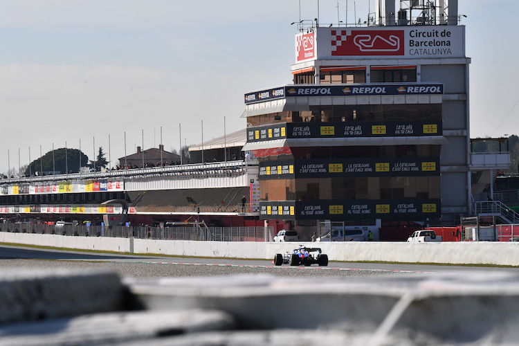 Die Fans können das Test-Geschehen in Barcelona dank F1-TV mitverfolgen