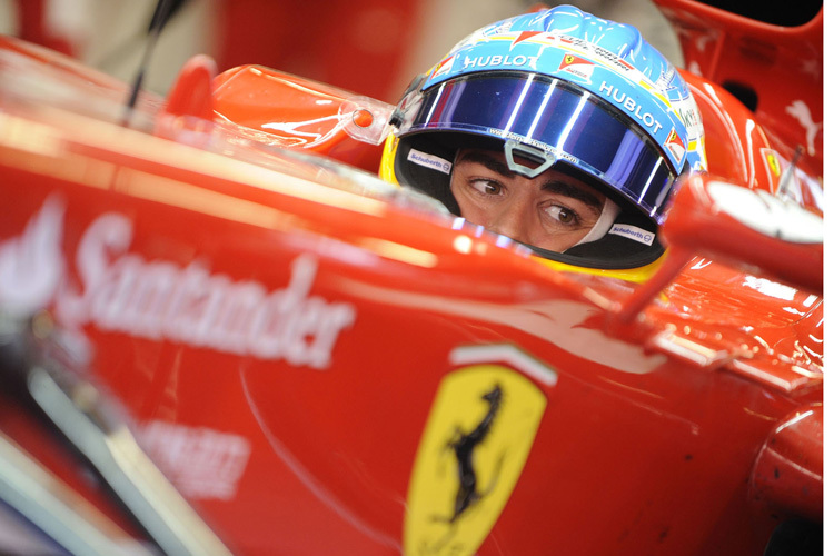 Fernando Alonso im Ferrari