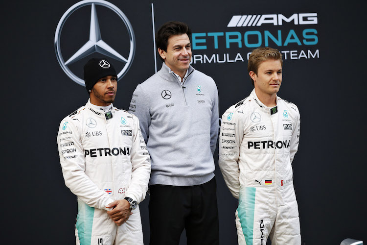 Lewis Hamilton, Toto Wolff und Nico Rosberg in Barcelona