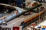 Links Ragnottis Renault, in der Mitte Inoue, rechts der Abschleppwagen