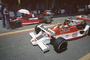 James Hunt: Visier runter zu einer Testrunde im McLaren