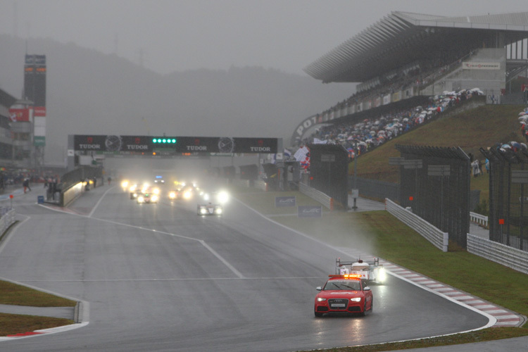 Toyota siegte in Japan hinter dem Audi-Safety-Car