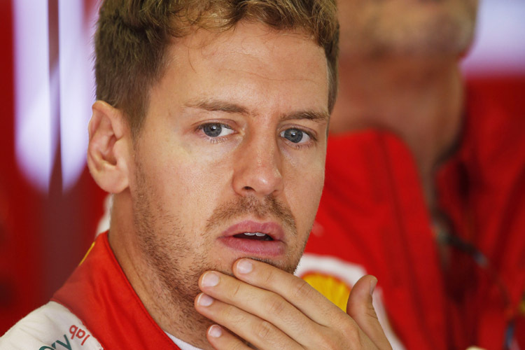 Sebastian Vettel: ««Es ist schockierend, dass Carlos so weit unter die Barrieren gerutscht ist»