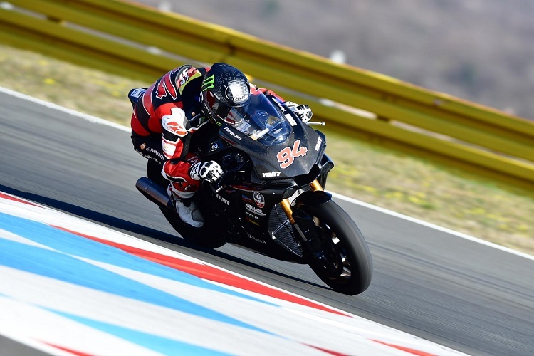 Jonas Folger auf der R1