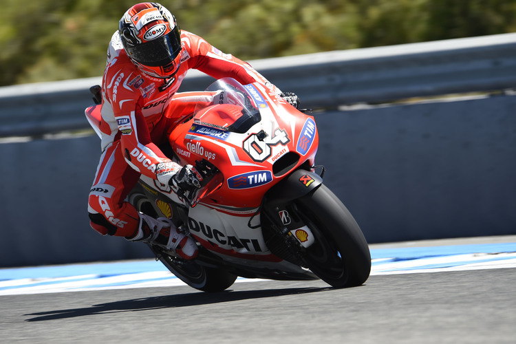 Andrea Dovizioso mit der Ducati GP14 in Jerez