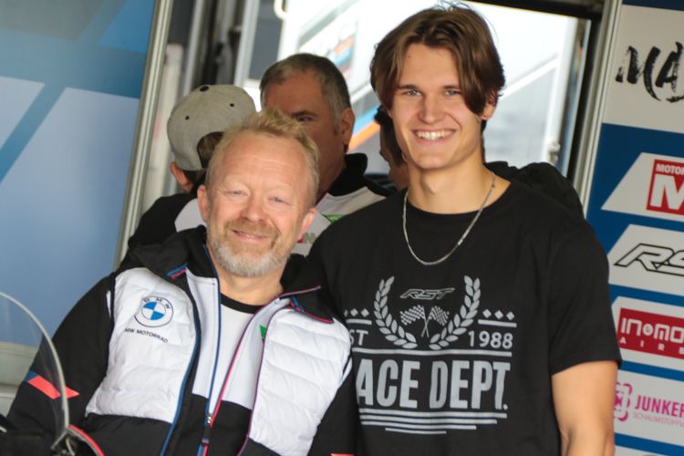 Max Schmidt (re.) mit seinem neuen Chef Werner Daemen