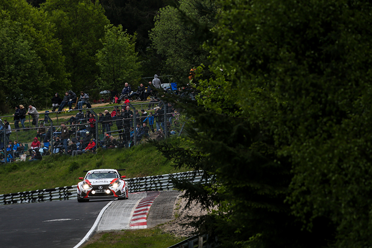 Der Lexus RC F des Toyota Gazoo Racing Teams ist nur einer der drei Fahrzeuge der japanischen Werksabordnung